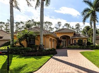 11542 Doddwood Dr, Estero, FL 33928