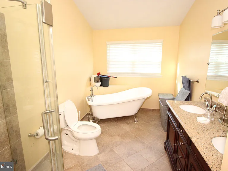 72 Skyview Way — Photo 14
