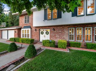 704 N Fulgham Ct, Visalia, CA