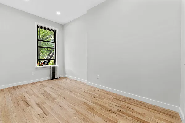 Rented by REAL New York | media 10