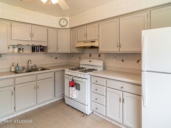 4th image of 1520 N 24th Ave