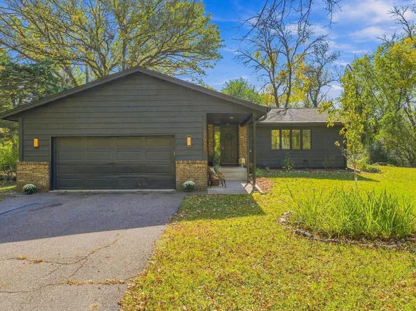 17925 Covington Rd, Minnetonka, MN 55345