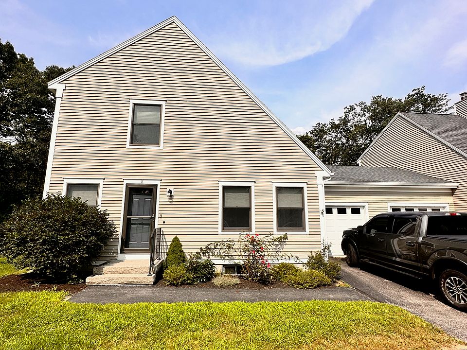 1st image of 8 Quaker Ln #8