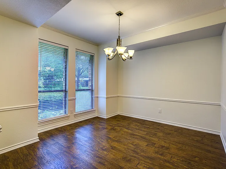 6612 Crestland Ave — Photo 3