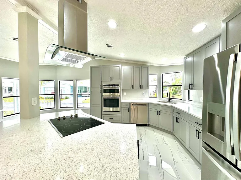 920 Sun Acres Ln — Photo 63