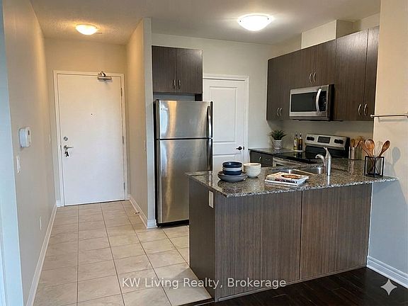 3rd image of 7325 Markham Rd #312