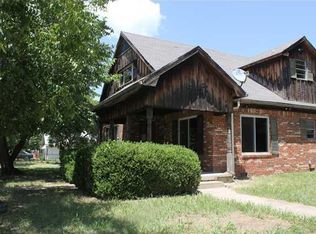 102 N St SW, Ardmore, OK 73401