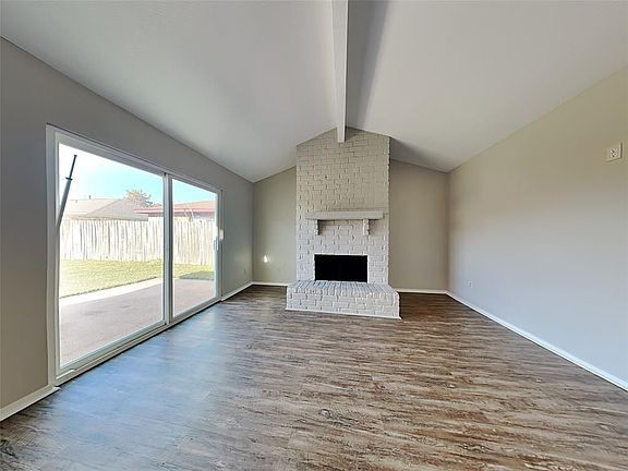 2nd image of 8807 Sherrywood Dr