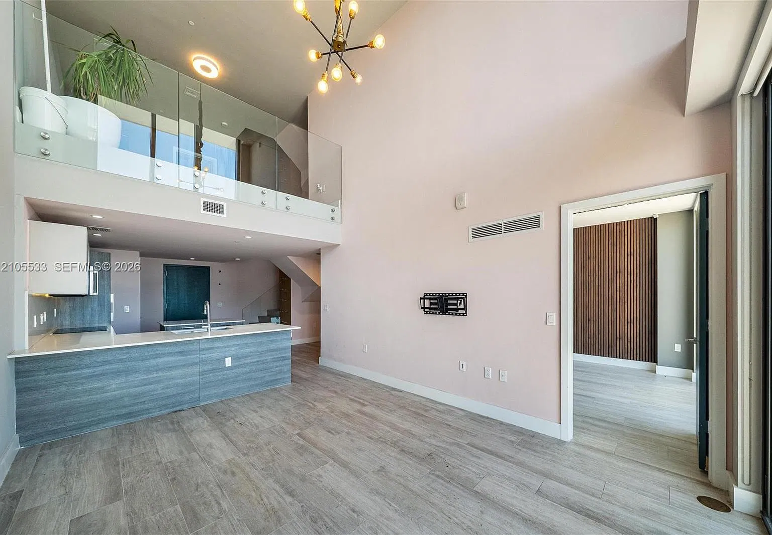 3401 Midtown Condo — Photo 2