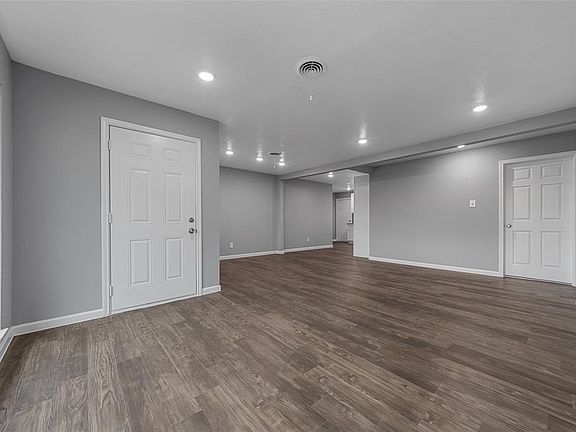 5th image of 10120 Brockbank Dr