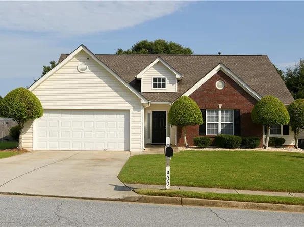 900 Grace Dr, Lawrenceville, GA 30043