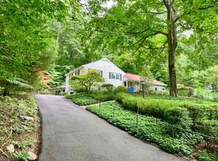 33 Wood Rd, Morristown, NJ 07960