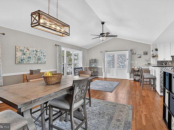 3rd image of 7626 College Rd