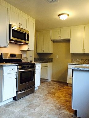 1st image of 7405 Danfield Cir