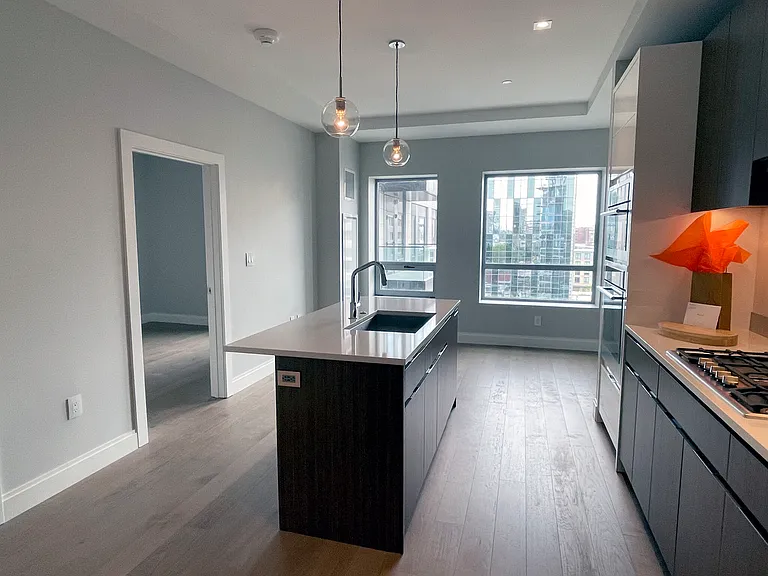 100 Shawmut Ave #811 — Photo 38