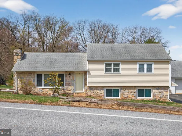 1279 Sheep Hill Rd, Pottstown, PA 19465