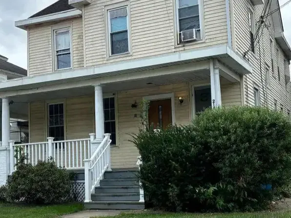 214 W Main St Floor 3, Elkton, MD 21921