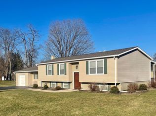 120 Autumn Dr, Duncansville, PA 16635