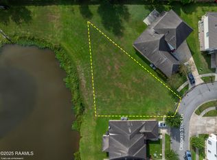 315 Crooked Stick Ln, Lafayette, LA 70506