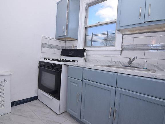 4th image of 4224 Edson Ave #1