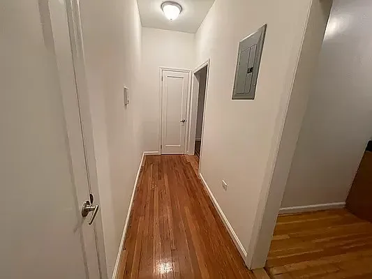 Rented by Metropolis International Realty Inc. | media 9