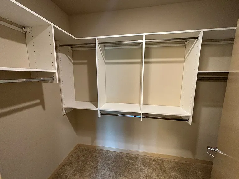 Lincoln Street Apartments — Photo 100