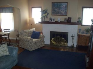 327 S Wolf Rd, Des Plaines, IL 60016