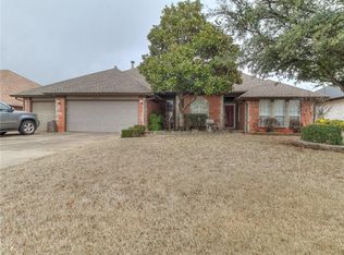 8713 NW 117th Ct, Oklahoma City, OK 73162