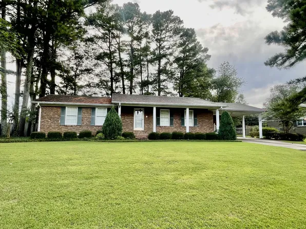2807 Womble St, Florence, AL 35633