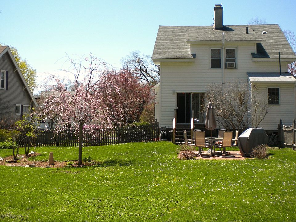 218 Holden St, Worcester, MA 01606 Zillow