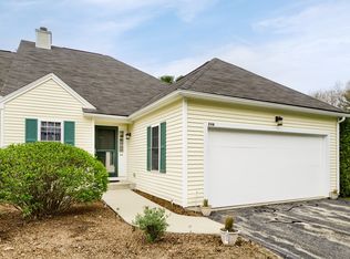 24 Coldspring Dr #A, Sutton, MA 01590