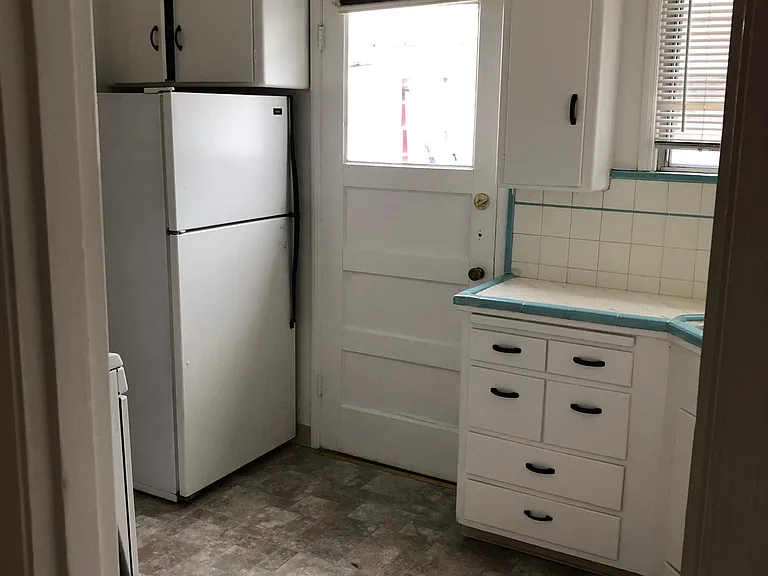 934 Solano Ave — Photo 6