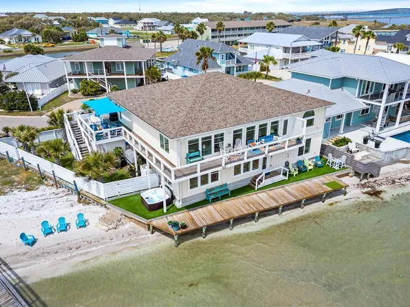 13 Sea Shell Shores Dr, Rockport, TX 78382