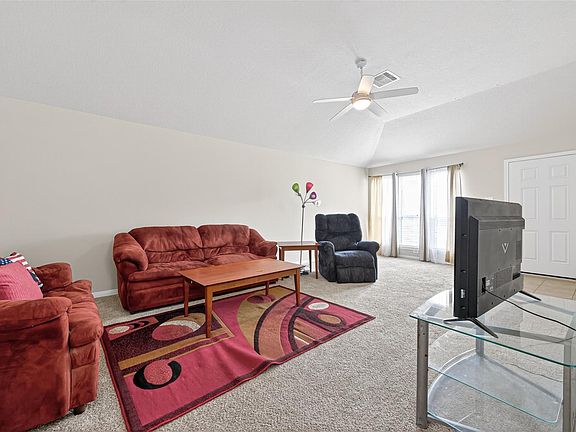 4th image of 22603 Spring Crossing Dr