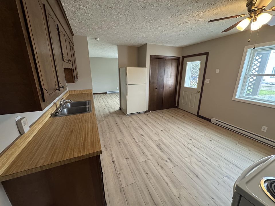 1st image of 71 Market St #102