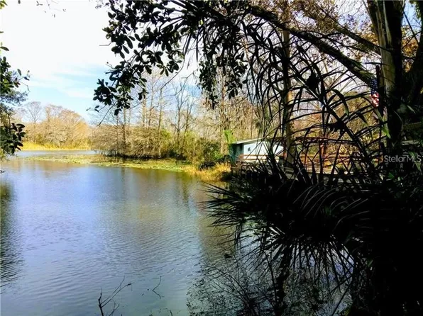 10411 Cypress Rd, Leesburg, FL 34788