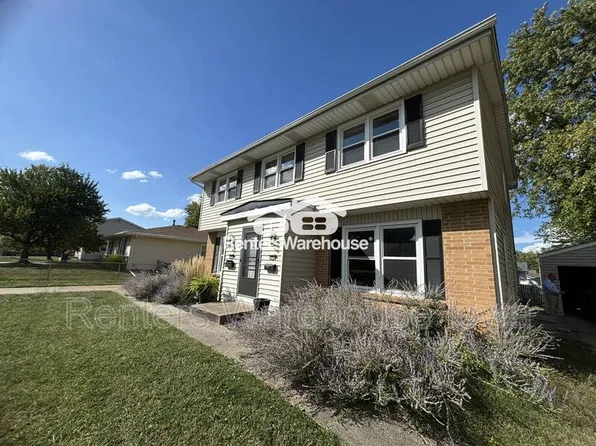 4807 Aurora Ave, Des Moines, IA 50310