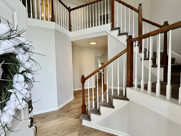 2424 Seven Kings Rd — Photo 4