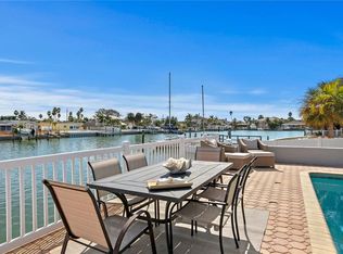 350 N Julia Cir, Saint Pete Beach, FL 33706