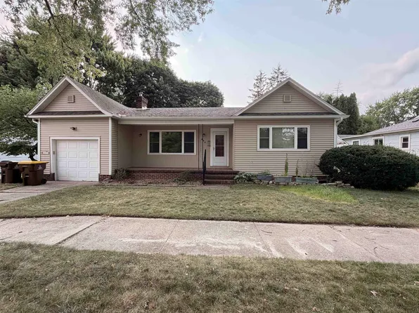 404 S Elizabeth St, Mount Pleasant, MI 48858