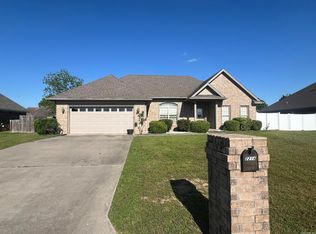 2214 Caleb Dr, Searcy, AR 72143