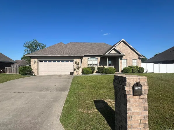 2214 Caleb Dr, Searcy, AR 72143