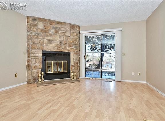 5th image of 3609 Queen Anne Way