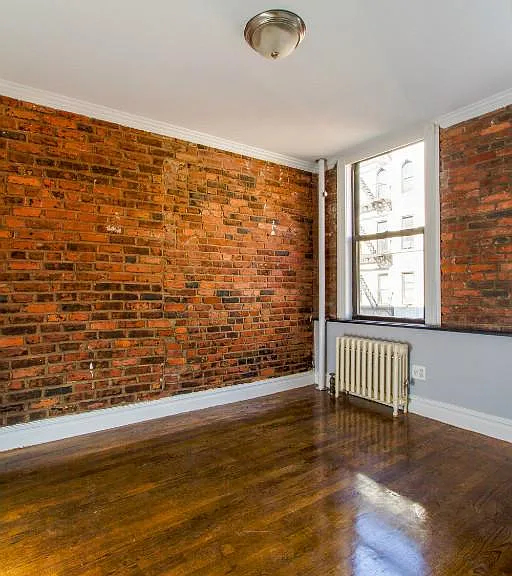 68 Clinton St #R3A — Photo 8