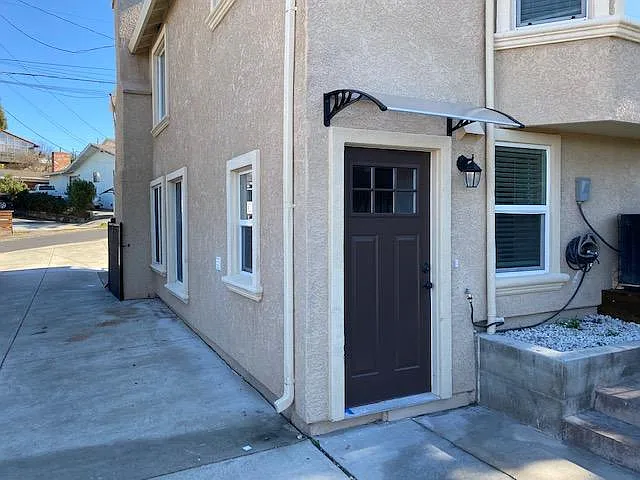 14741 Darius Way #B — Photo 3