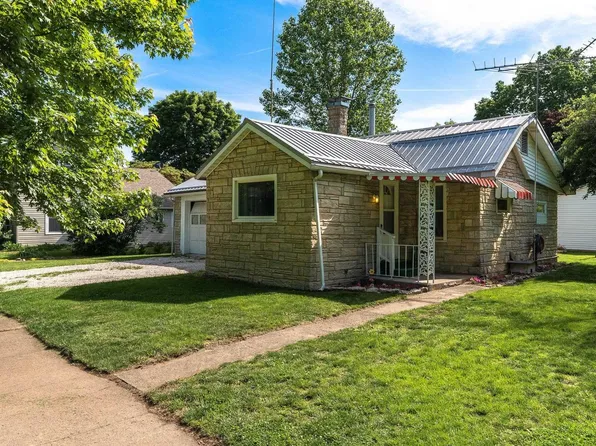 1304 5th St, Covington, IN 47932