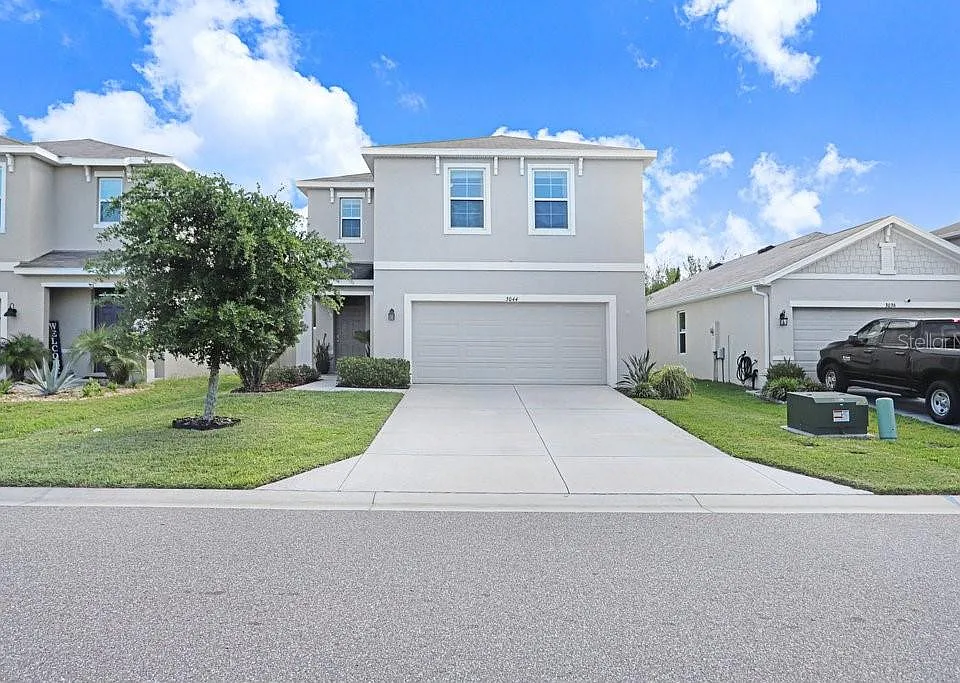 3044 Suncoast Plains Dr