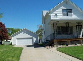 230 E 15th St, Fremont, NE 68025