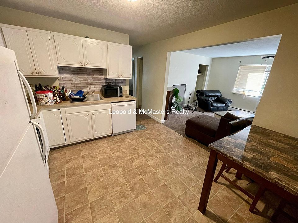 89 Plympton St P7, Middleboro, MA 02346 Zillow