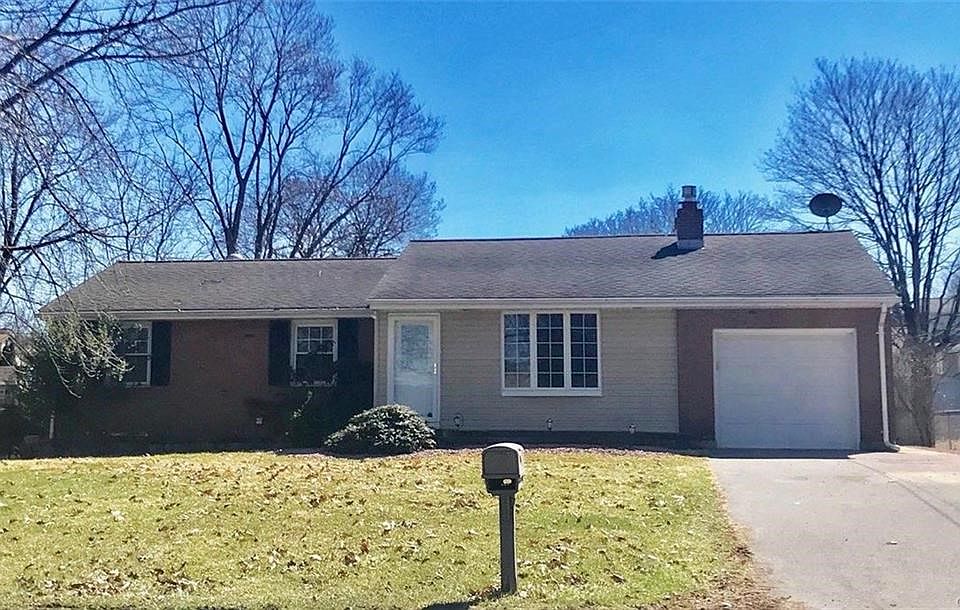 1st image of 2648 Northwood Ave